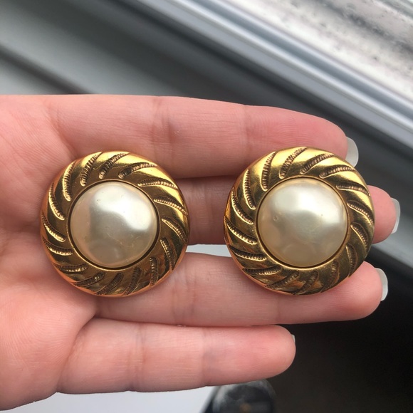 Chanel Vintage Faux Pearl Earrings